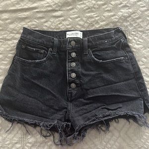 A&F high rise mom short